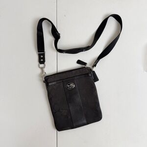 Women's Coach D1120-43976 Black Small Shoulder Bag Purse Monogram Wear